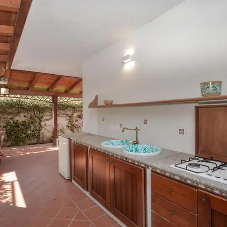 Gorgeous In * Marina di Modica